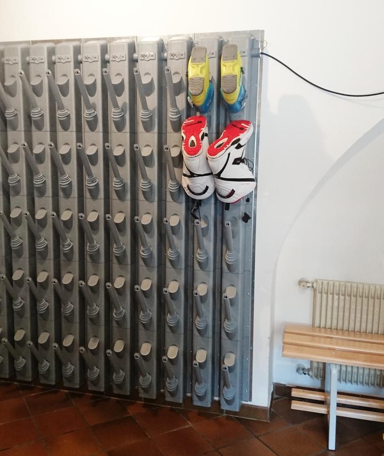 Hotel Garnì Nès Crépes Pozza di Fassa Extérieur photo