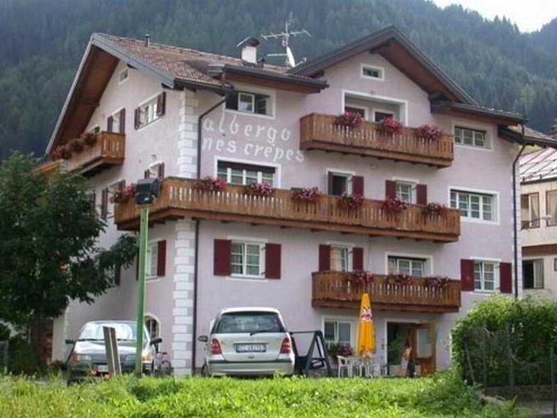 Hotel Garnì Nès Crépes Pozza di Fassa Extérieur photo